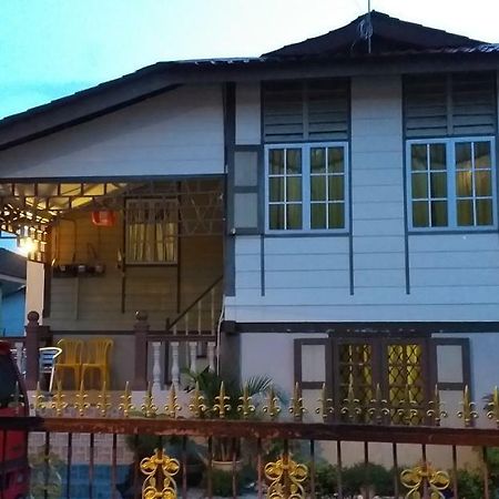 Hotel Teratak Opah Kamunting Taiping Zewnętrze zdjęcie