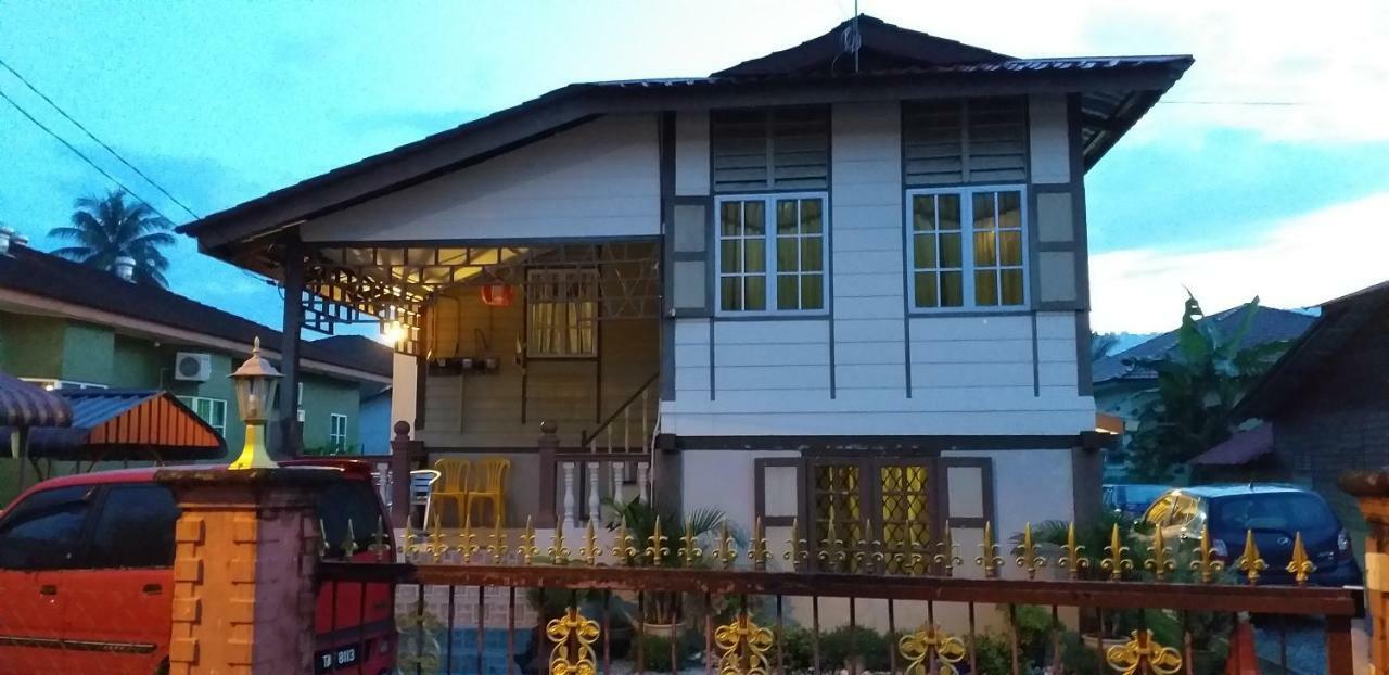 Hotel Teratak Opah Kamunting Taiping Zewnętrze zdjęcie